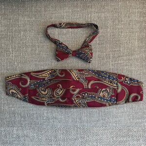 Vintage Burgundy and Gold Paisley Silk Bow Tie and Cummerbund Set